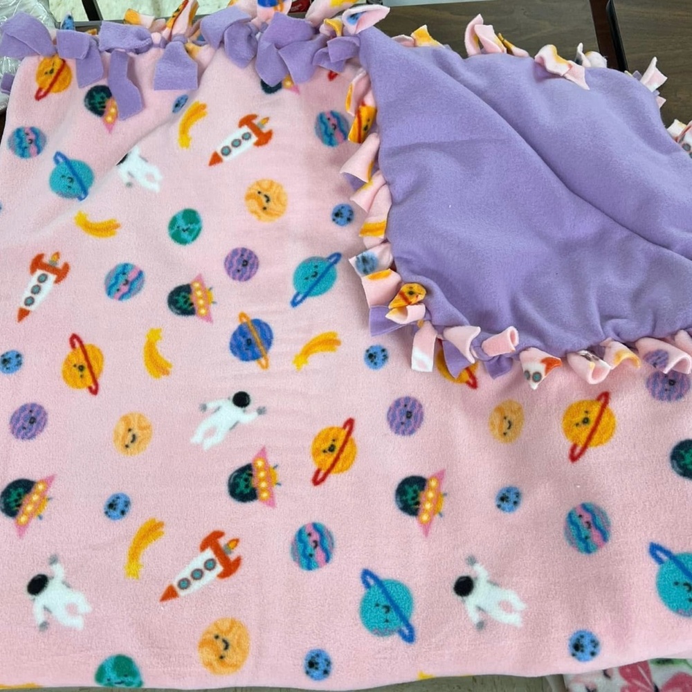 Space Tie-Blanket